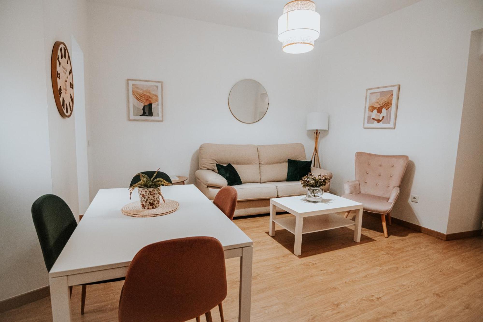 Apartamentos Turaca Trujillo Eksteriør billede
